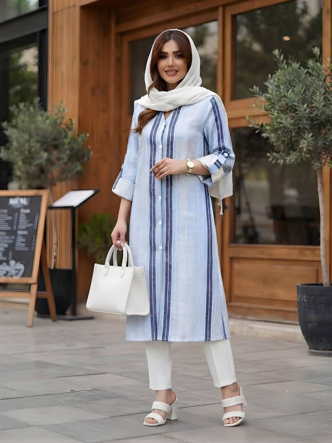 مانتوی تابستانی با طراحی آزاد/ پارچه لنین درجه یک/۴۲ تا ۵۲ /بدون آب رفتگی کیفیت تضمینی