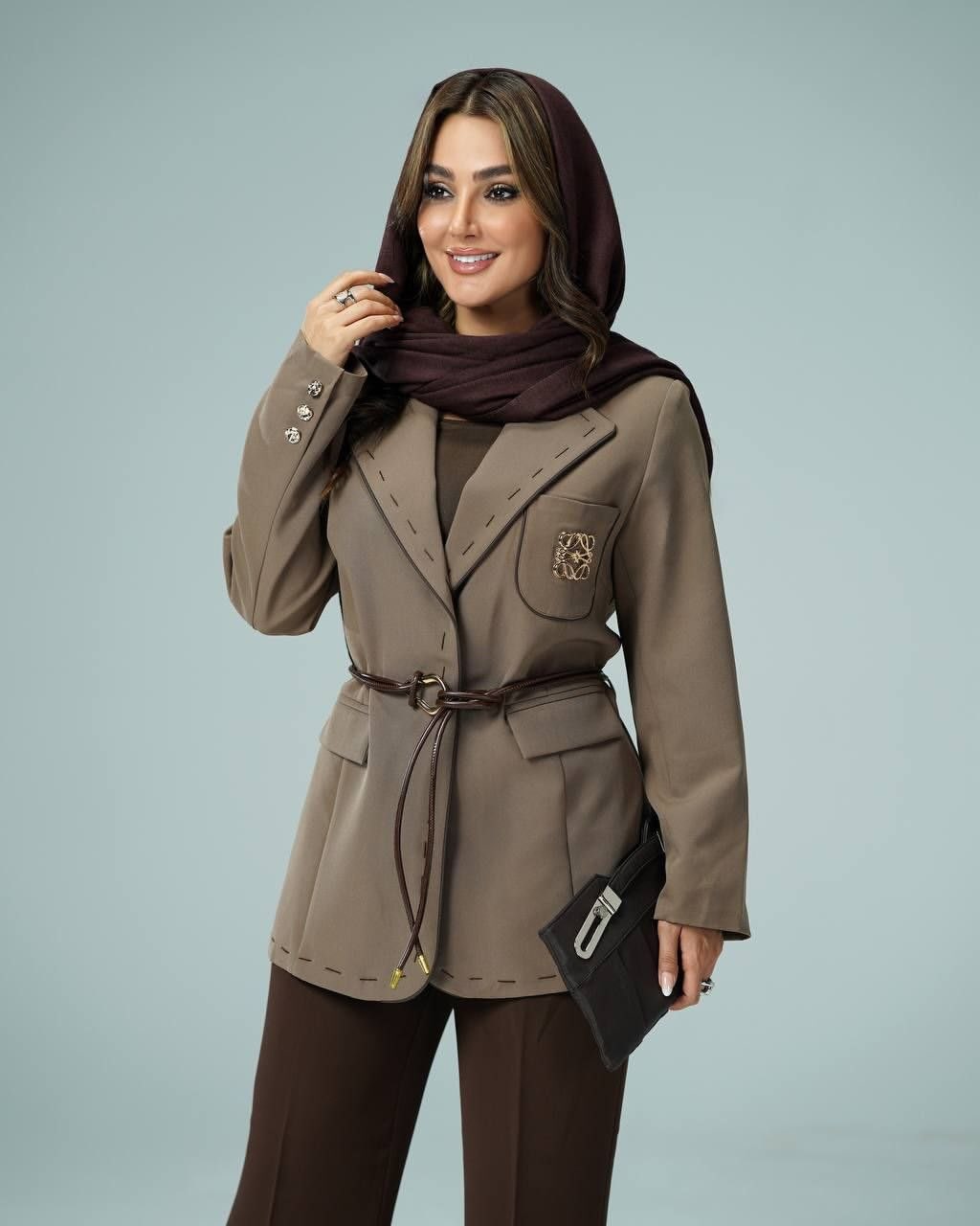 کت نیکتا با یقه انگلیسی کمر چرمی