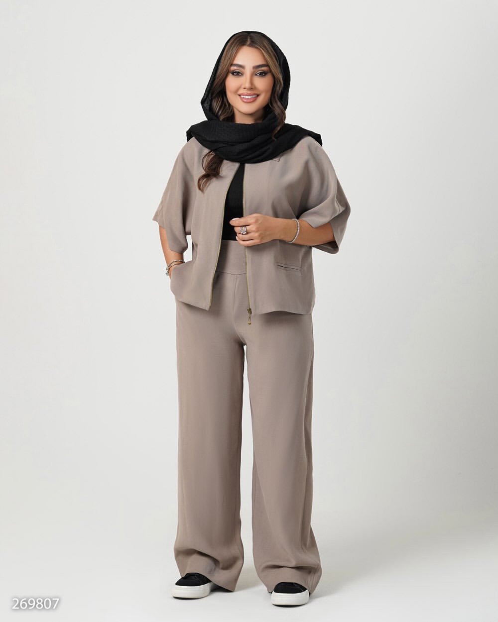 شومیز و شلوار زنانه