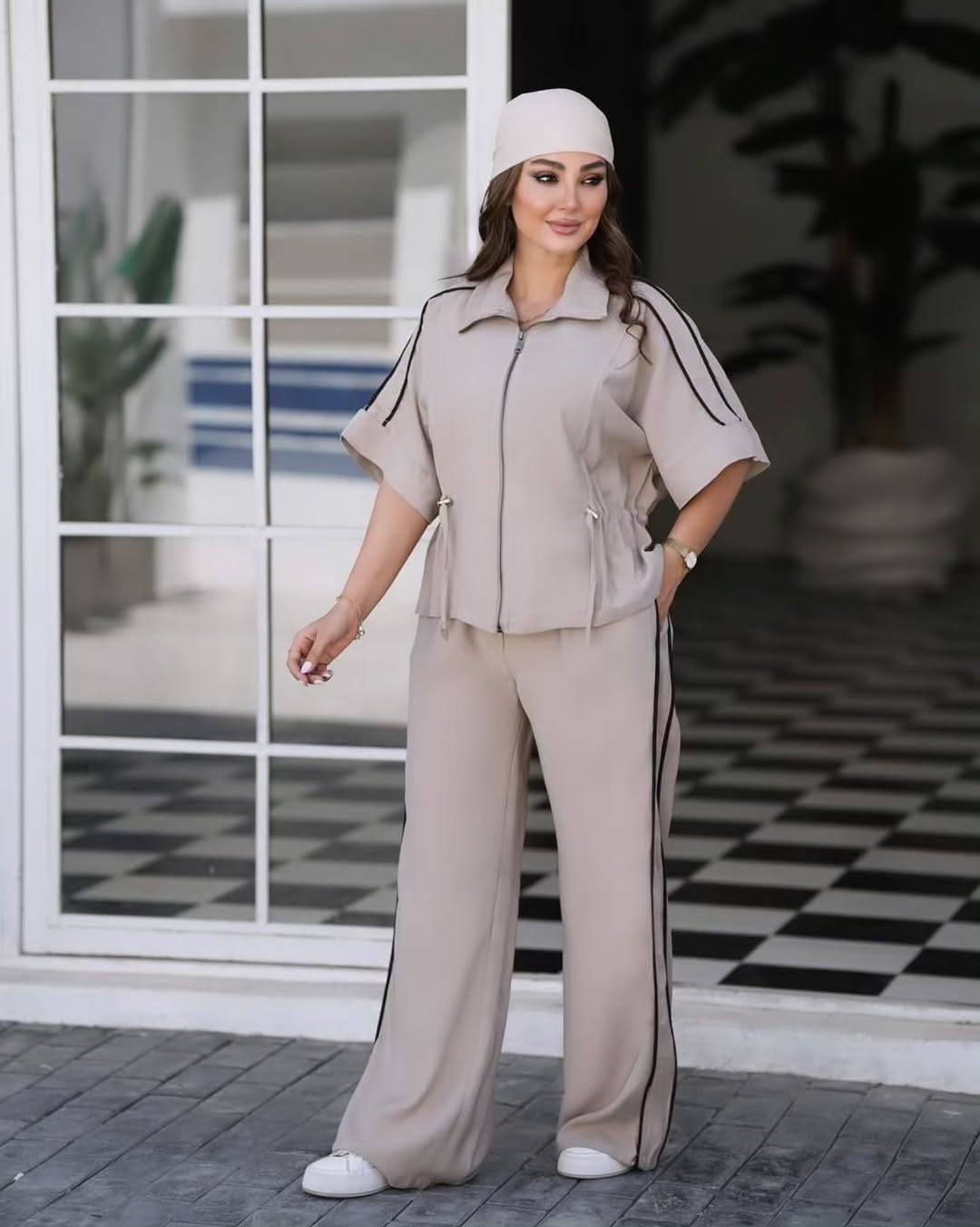 ست وست و شلوار زنانه / مدل تی‌تی / پارچه سیلک / مناسب ۳۸ تا ۴۶ کیفیت تضمینی