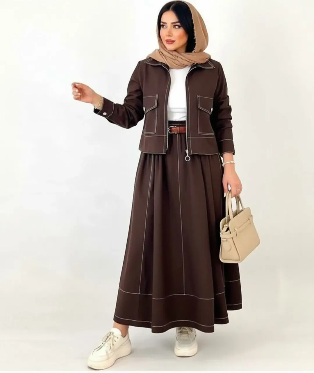 ست دو تیکه کت و دامن / پارچه کج راه پاییزی درجه یک/ مناسب ۳۸ تا 50 کیفیت تضمینی