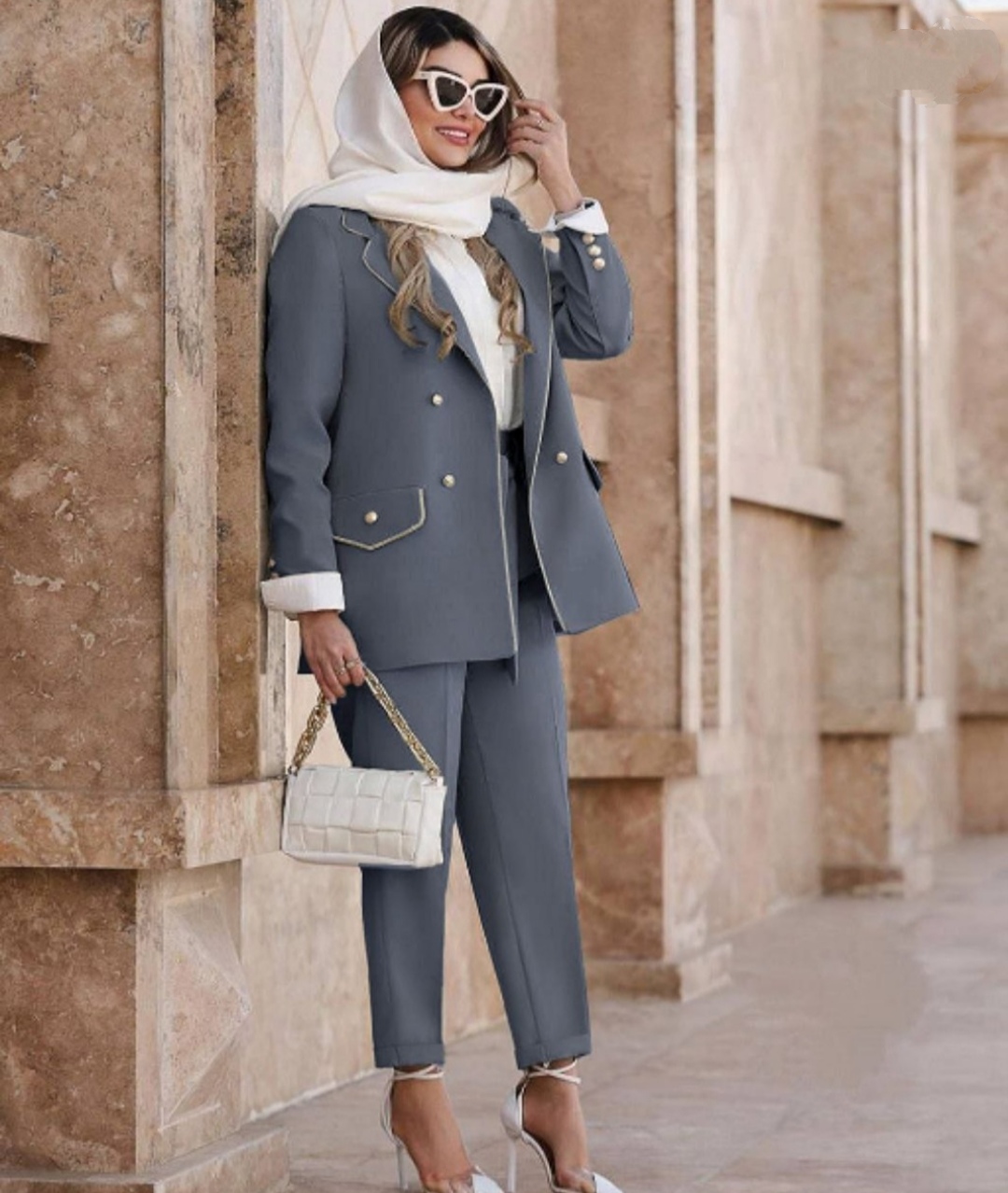 کت و شلوار زنانه