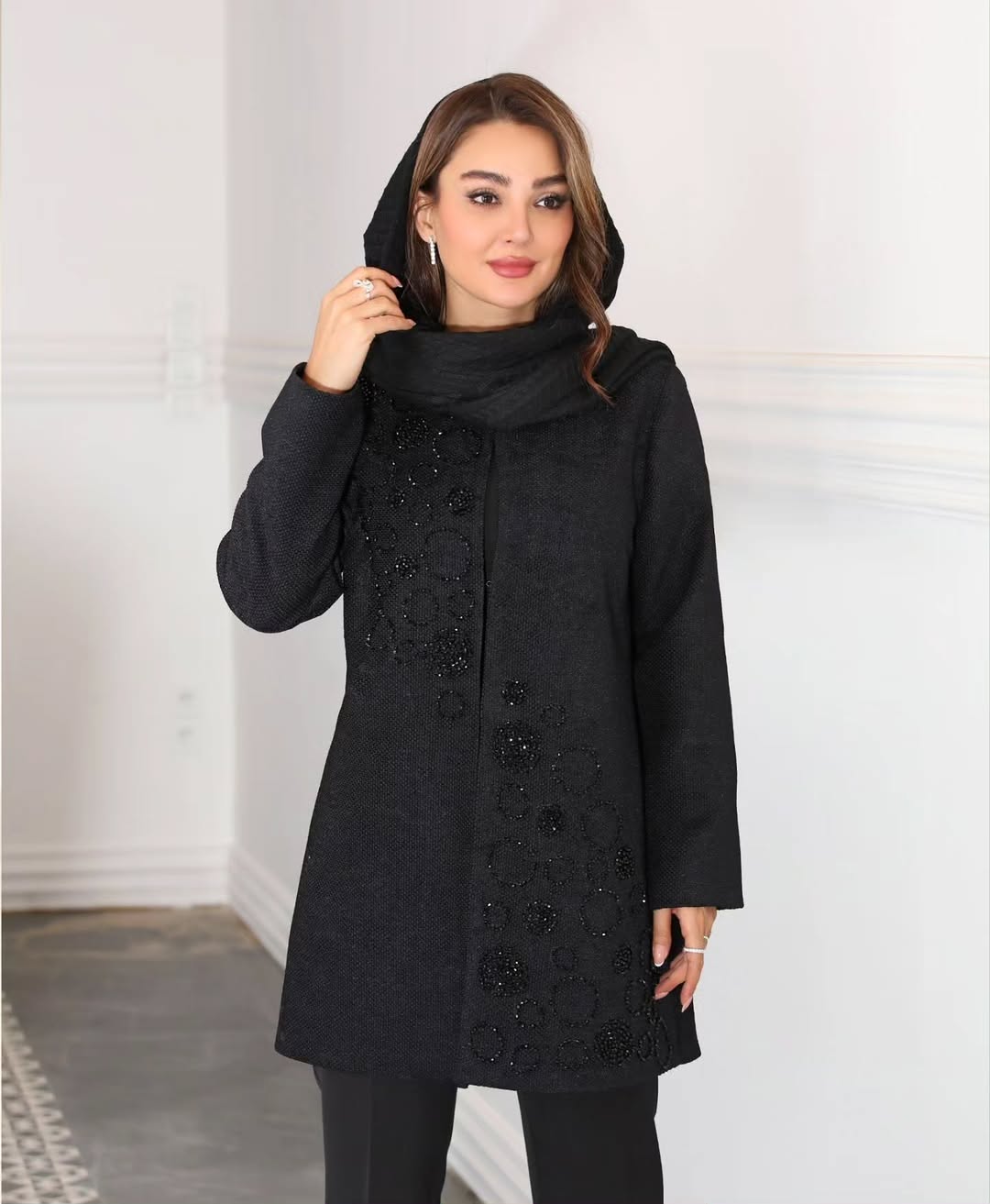 کت مجلسی زنانه/ مدل غنچه /  پارچه مخمل همون / مناسب ۴۰ تا ۵۲ کیفیت تضمینی